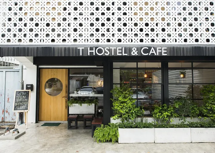 T Hostel @ Victory Monument กรุงเทพมหานคร